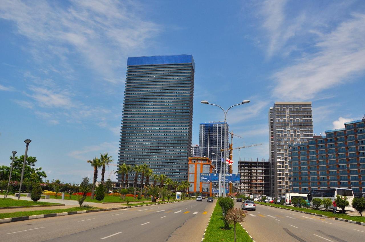 Orbi Beach Tower Aparts 바투미 외부 사진