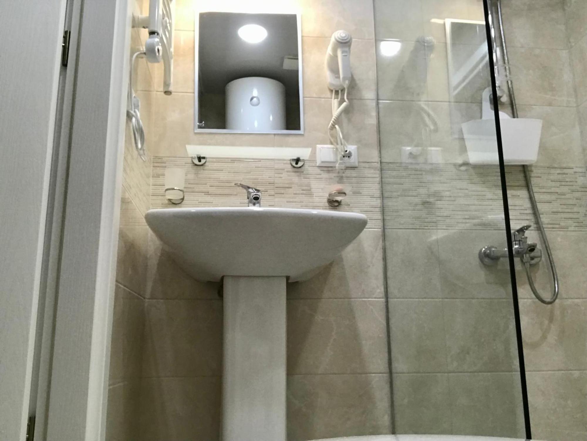 Orbi Beach Tower Aparts 바투미 외부 사진